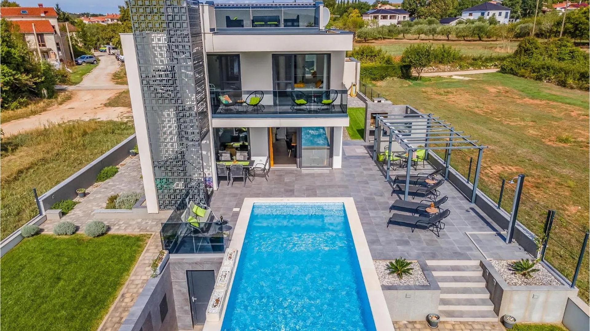 Holiday home Amazing Home In Pomer With Outdoor Swimming Pool